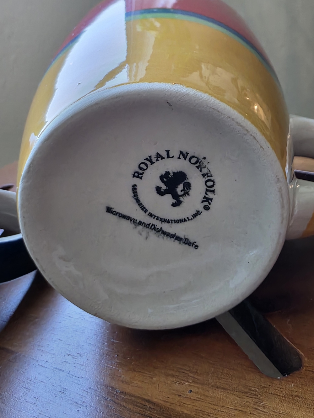 Royal Norfolk Colorblock Ceramic Mugs - Set of 2 - Picture 12 of 13